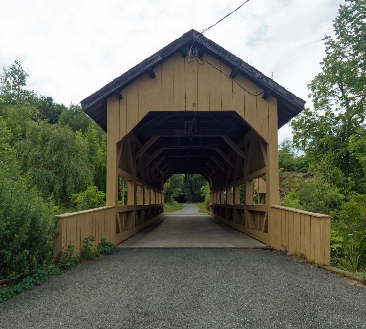 covered-bridge-park-photo